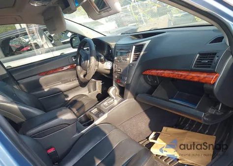 2010 Subaru Outback 2.5I Limited из США, поврежденный, VIN 4S4BRCKC8A3362290